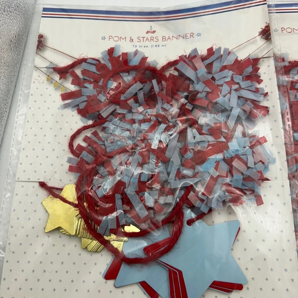 Made For Retail Patriotic Party Decor Bundle‎ Banners Streamers Paper Wheels 7pc